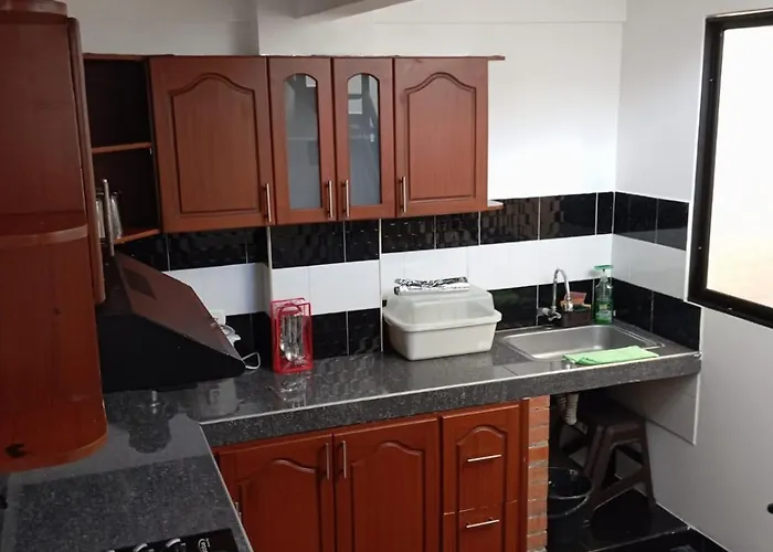 Apartamento Monaco Centrico Cuarto Piso Sin Ascensor Para Grupos De 9 Personas 230 Mil Y Para Grupos De Hasta 6 Personas 150 Mil