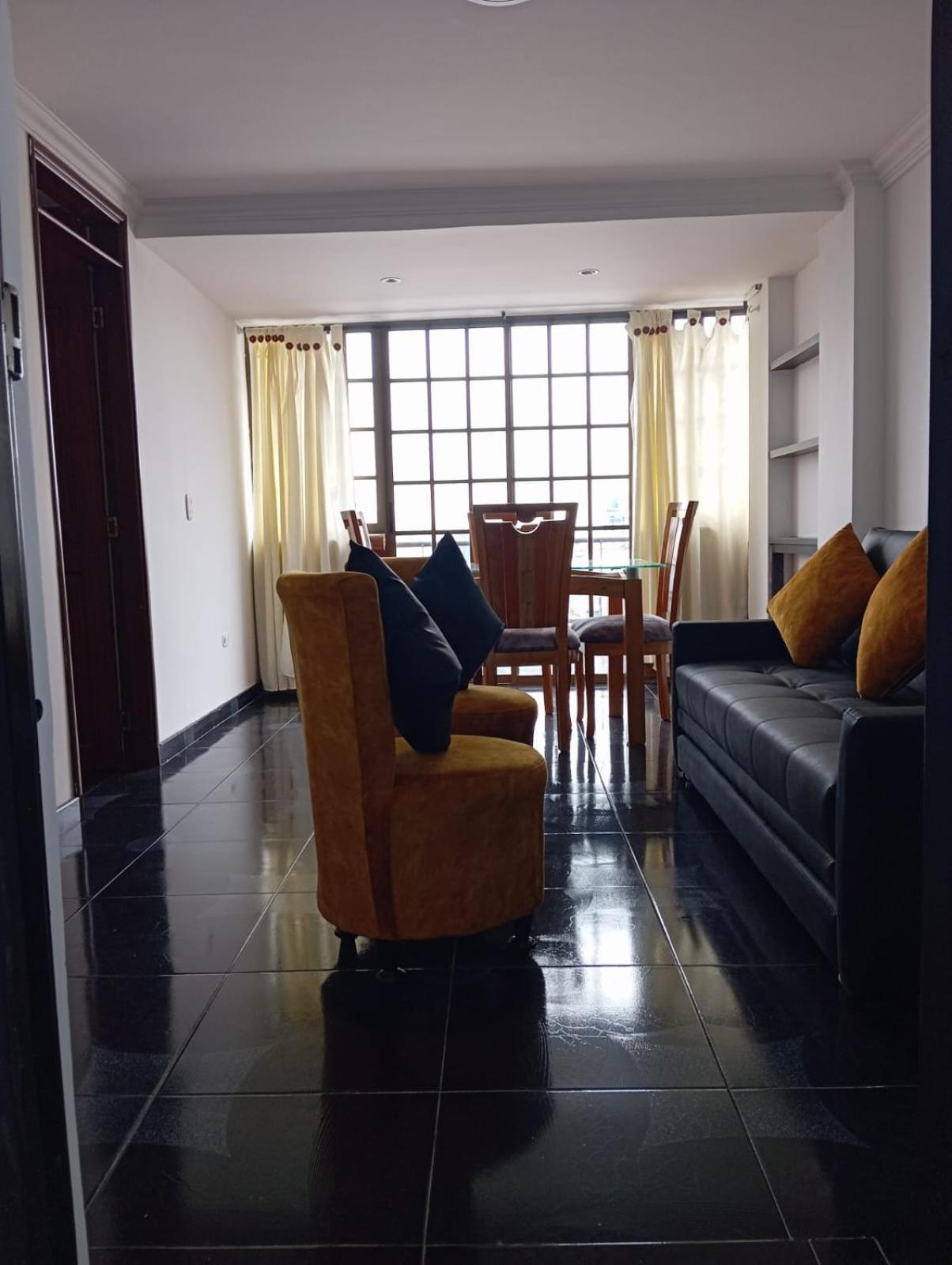 Monaco Centrico Cuarto Piso Sin Ascensor Grupos De 9 Personas 230 Mil Y Grupos De Hasta 6 Personas 150 Mil Apartment *